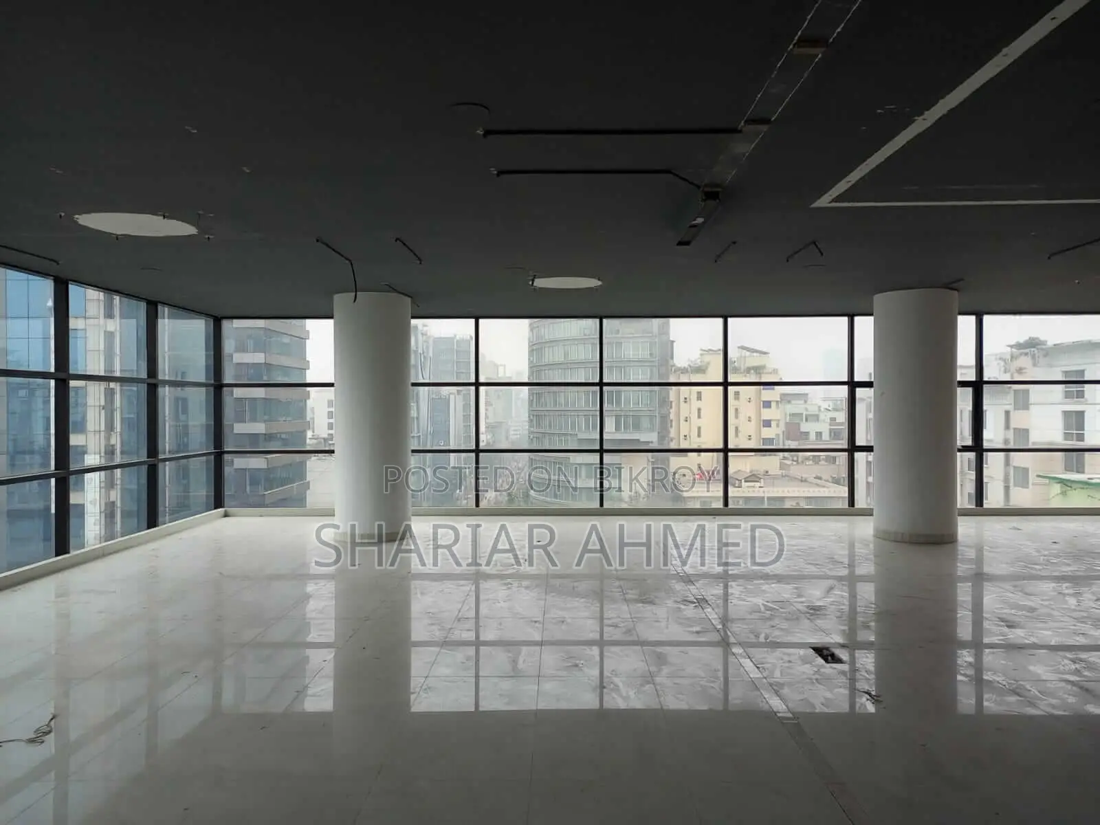 Commercial 6000 SqFt Open Floor For Rent Gulshan Avenue