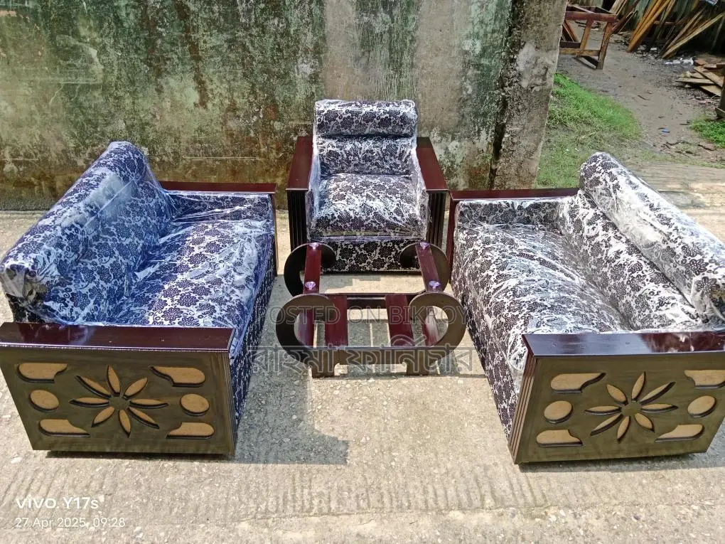 Black colour jail design Sofa Set With tea table