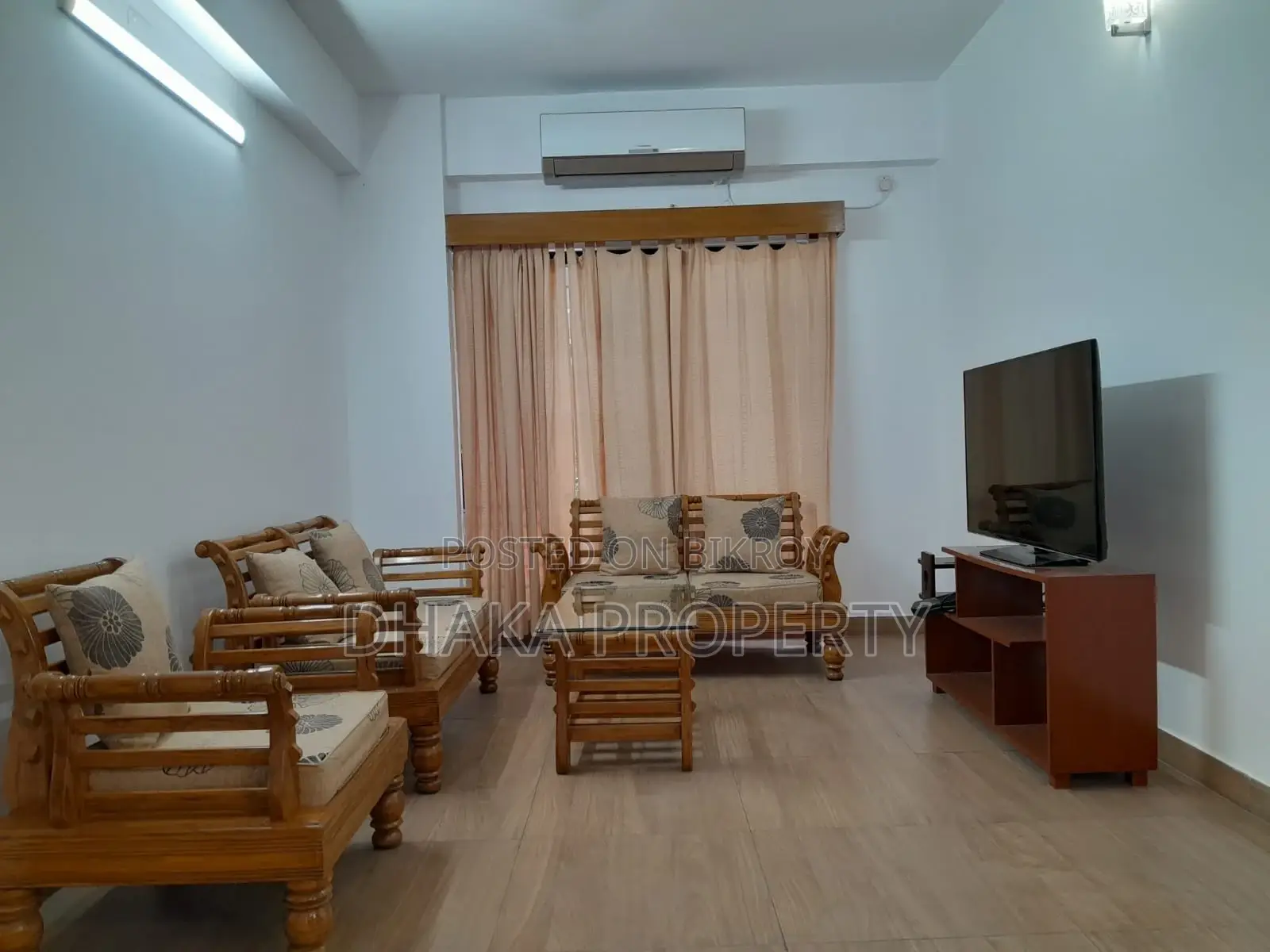 Exclusive-4Bed_Furnish Apartment Rent At Gulshan Diplomatic Area