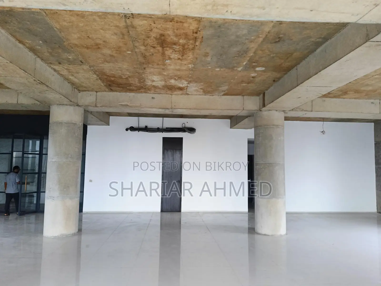 GULSHAN AVENUE | 3640 SQFT COMMERCIAL SPACE FOR RENT
