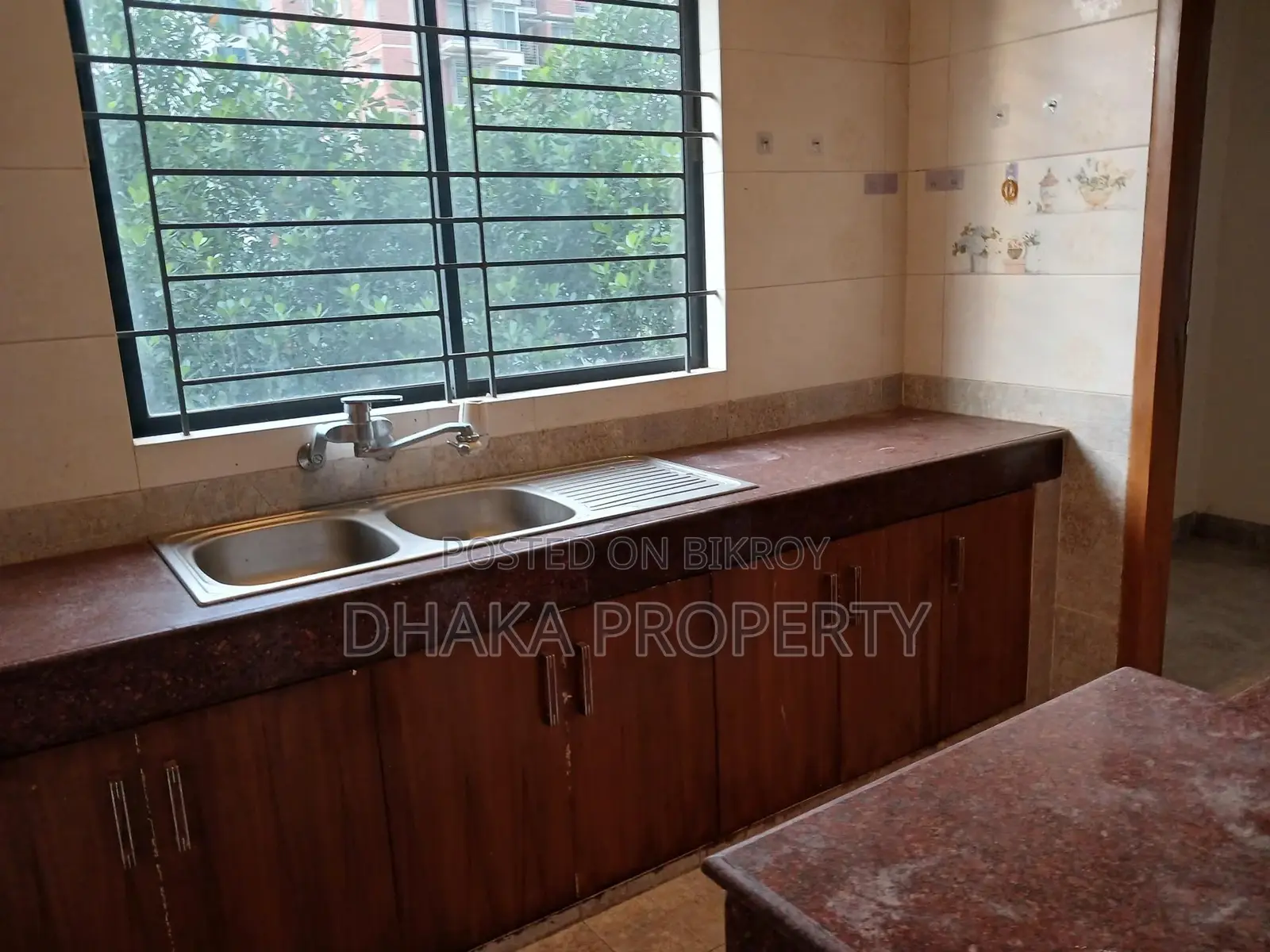 Luxury 4200sqFt.4Bed 2Parking Flat Rent at Gulshan Area