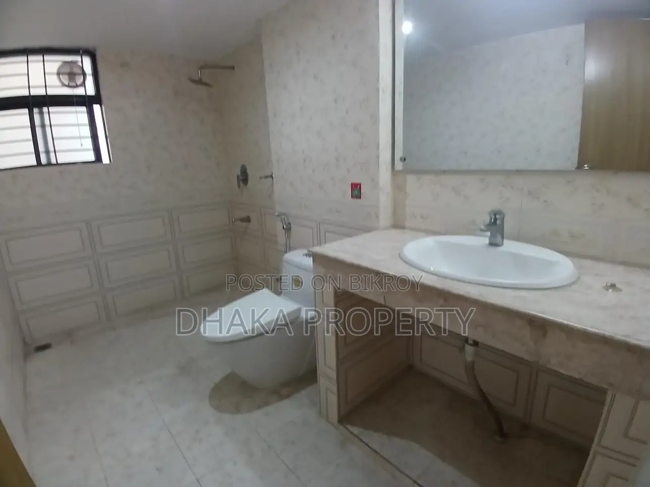 Luxury 4200sqFt.4Bed 2Parking Flat Rent at Gulshan Area