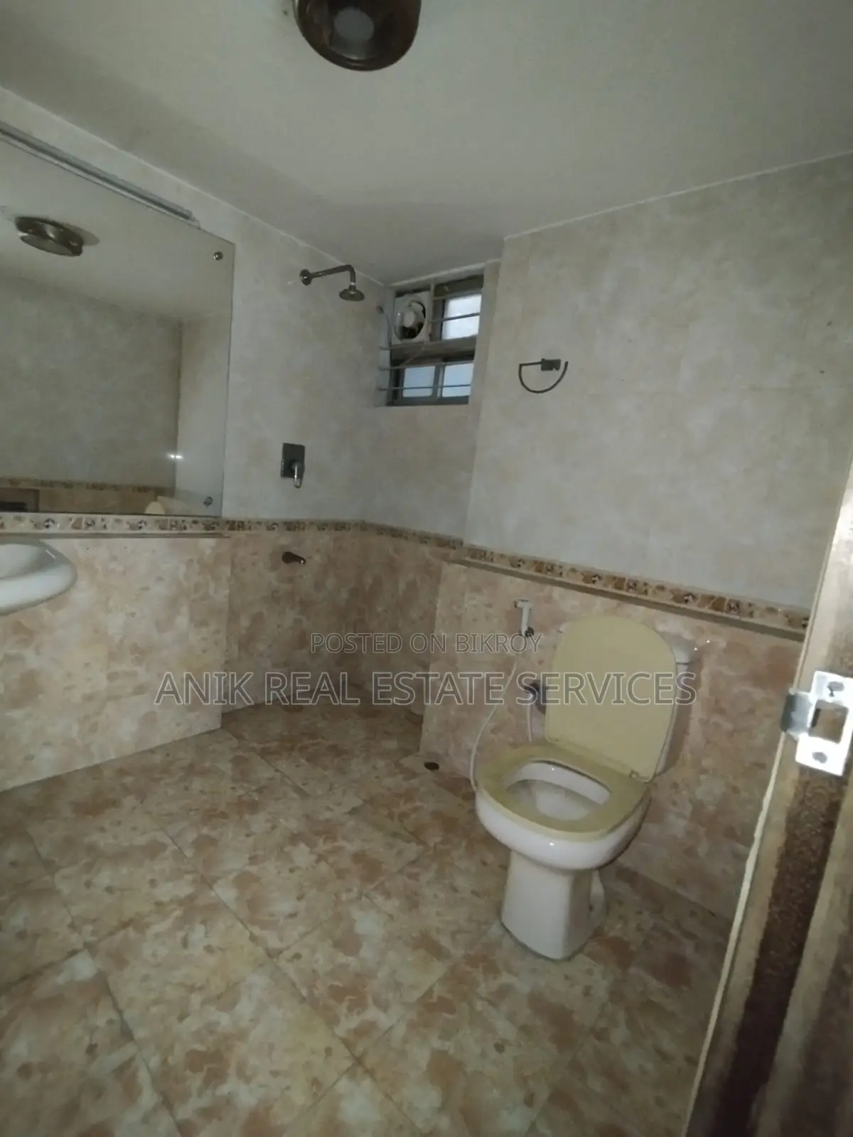 2200 Sft Semi Farnised Office Space Rent At Gulshan 1