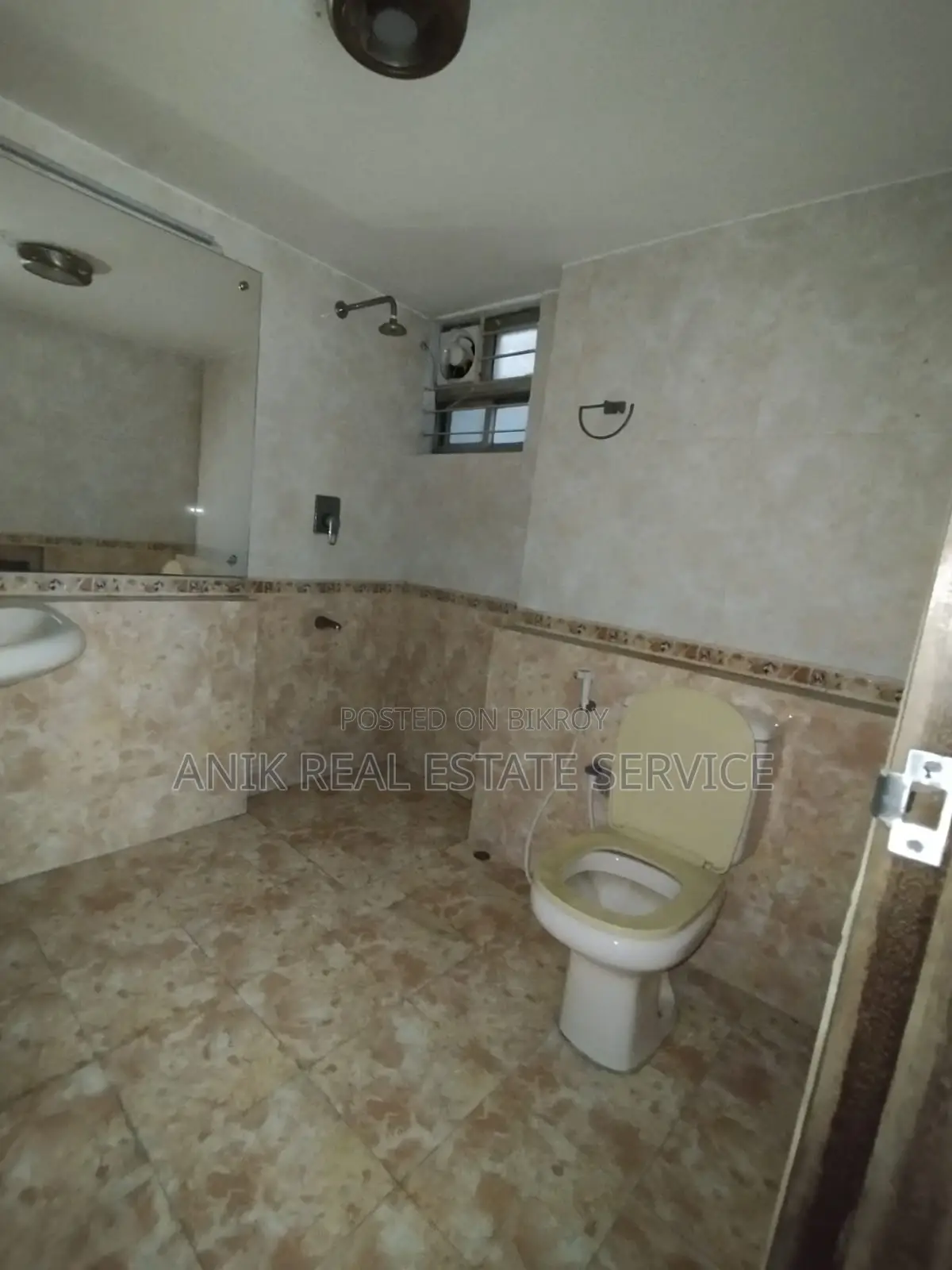 2200 Sft Semi Farnised Office Space Rent At Gulshan 1