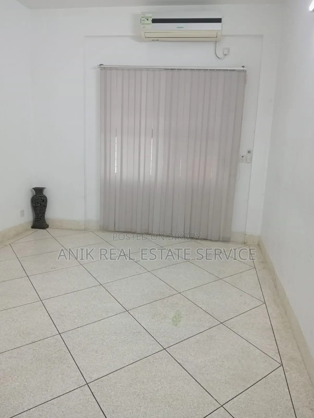 2200 Sft Semi Farnised Office Space Rent At Gulshan 1