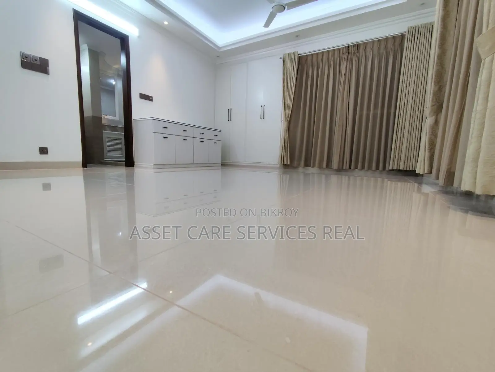 4Bed Luxurious Semi-Furnished Big Apartment Rent In Gulshan-2