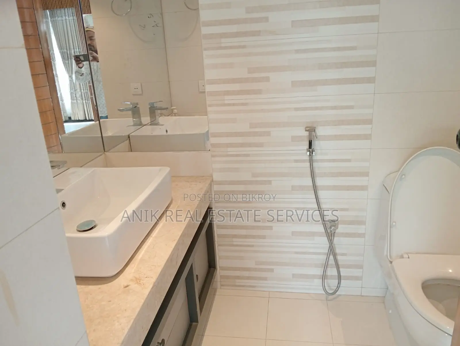 Luxurious Full Farnised Flat Rent At Gulshan 2