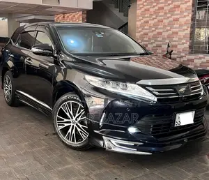 Toyota Harrier Progress Metal Adv 2017