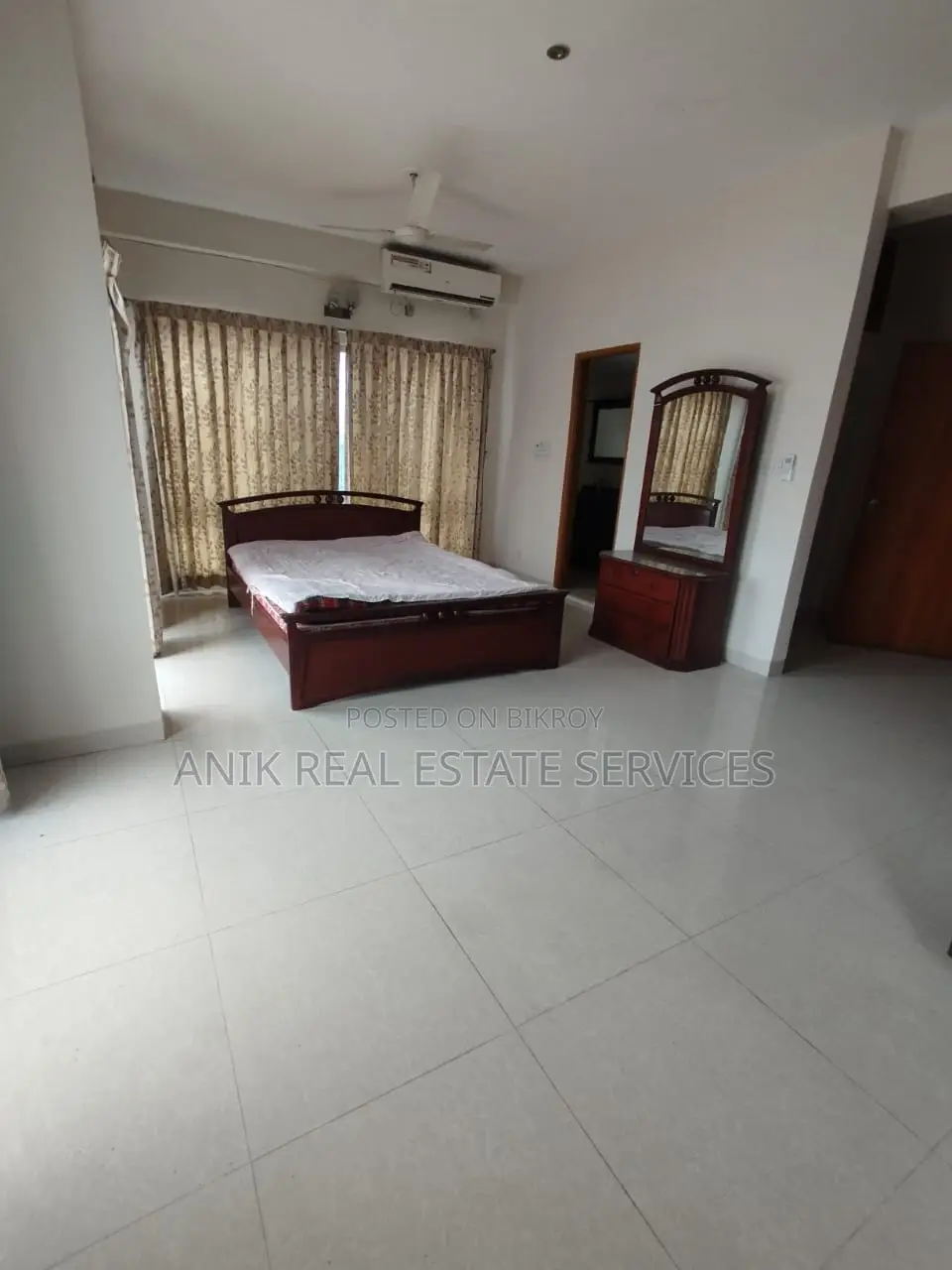 Good Quality 3 Bedroom Full Farnised Flat Rent At Banani