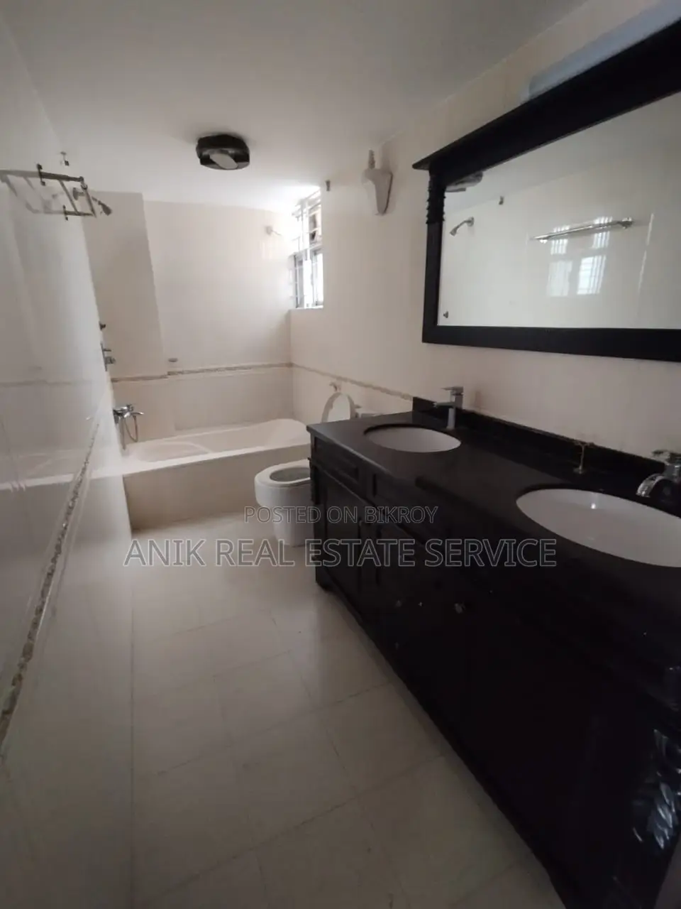 বনানীতে ভালো মানের ৩ বেডরুমের সম্পূর্ণ ফার্নিশড ফ্ল্যাট ভাড়া