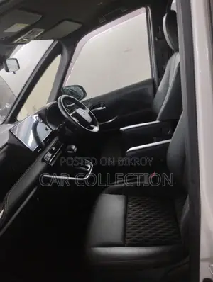 Toyota Noah SZ 2022
