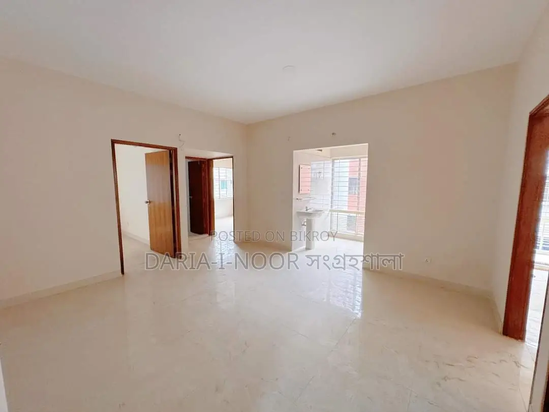 Comprehensive Single Unit Flat for Sale on 6 Katha Land in Lalmatia