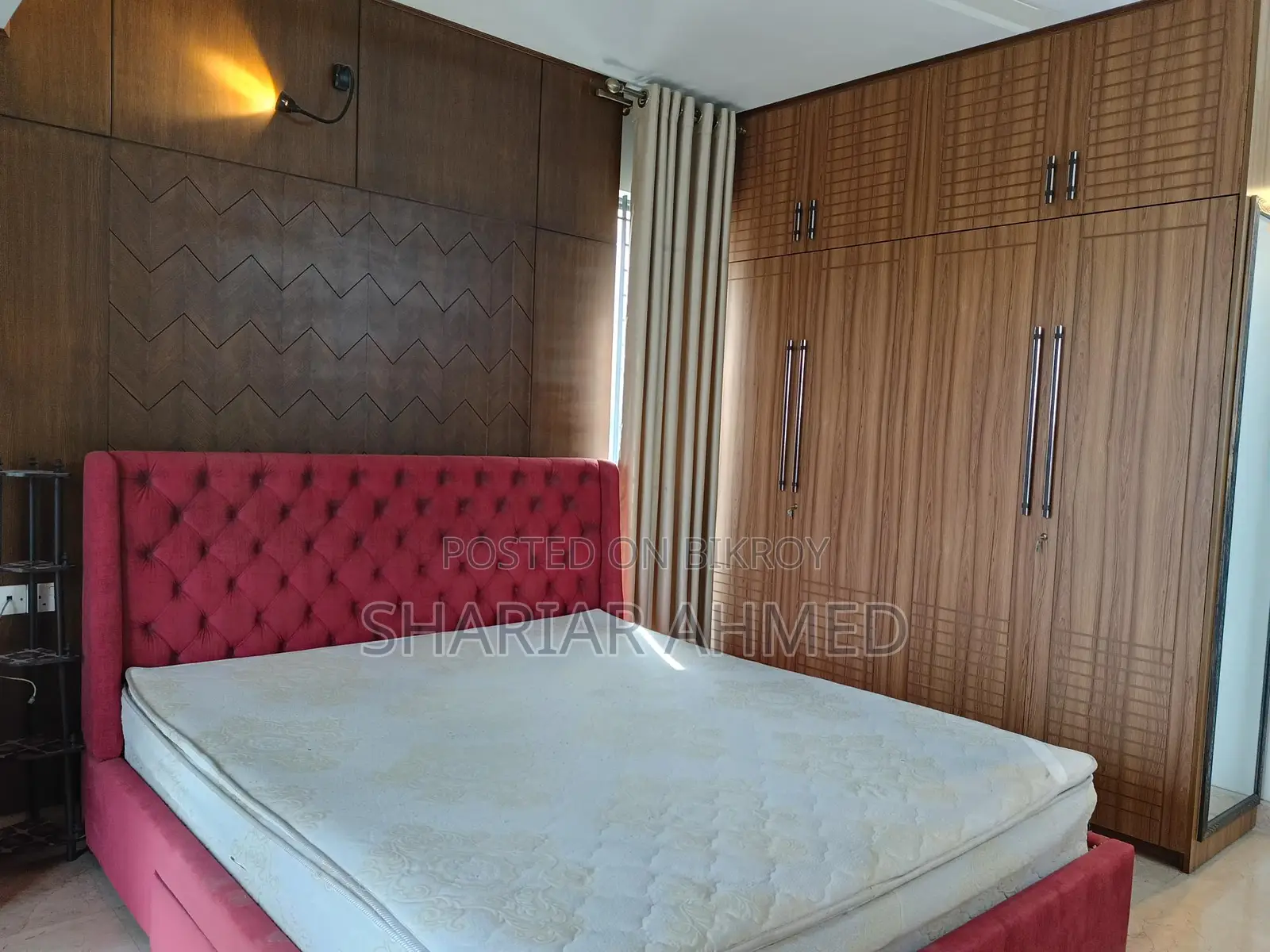 Fully Furnished Lake View Apartment For Rent In Gulshan 2