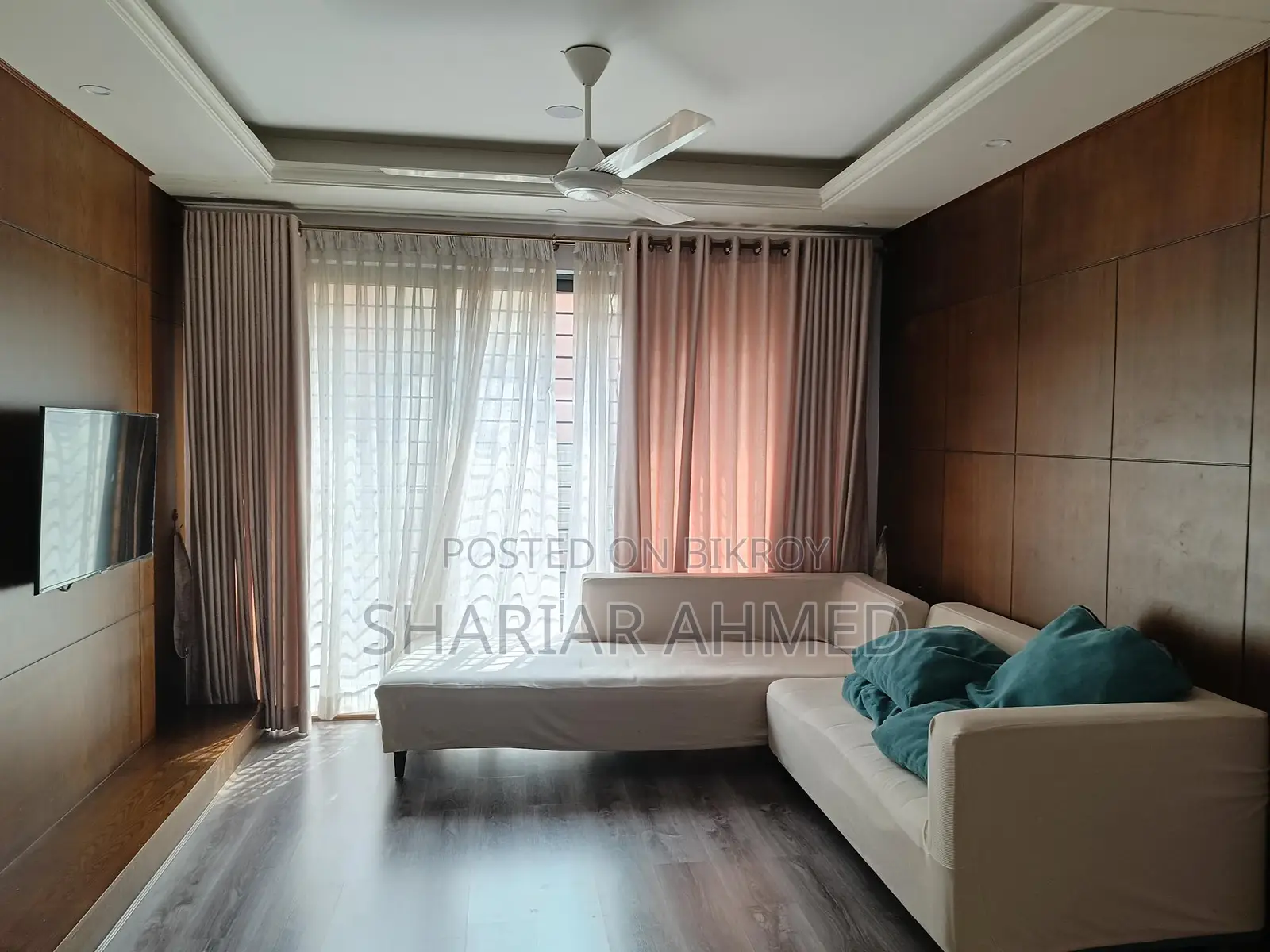 Fully Furnished Lake View Apartment For Rent In Gulshan 2