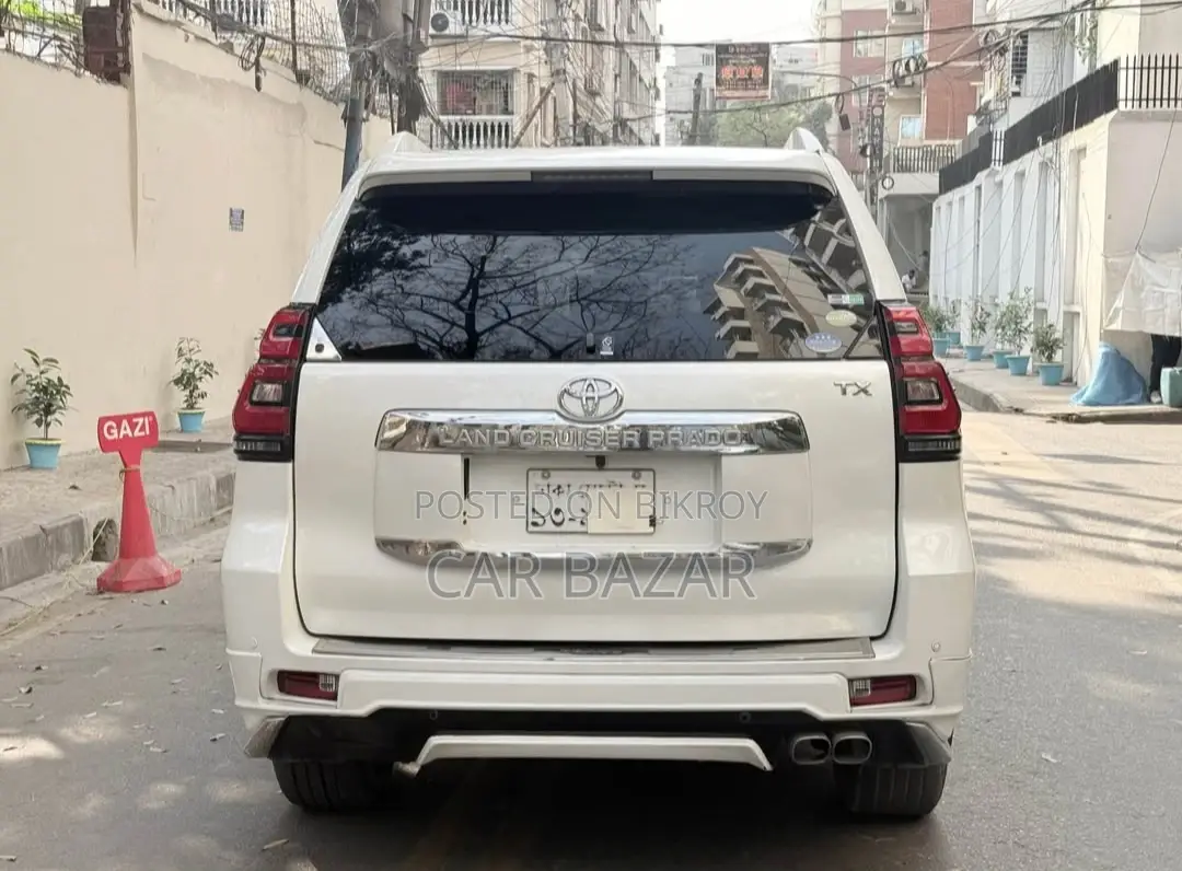 Toyota Prado TxL 7Seat Sunroof 2010