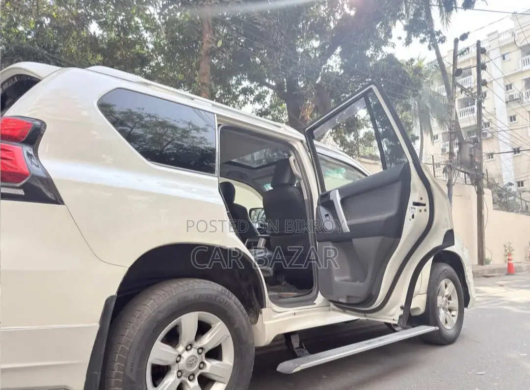 Toyota Prado TxL 7Seat Sunroof 2010