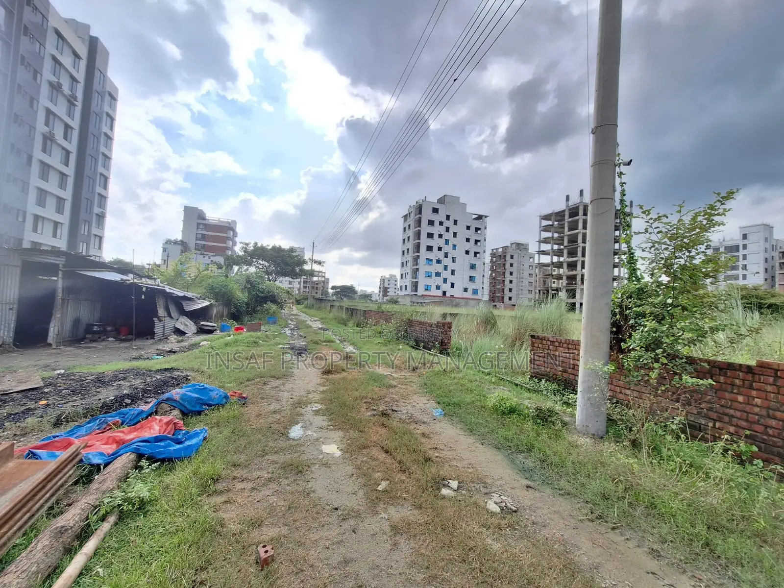 Bashundhara M Block 30 Feet Road a 10, Katha South Facing Land Sale