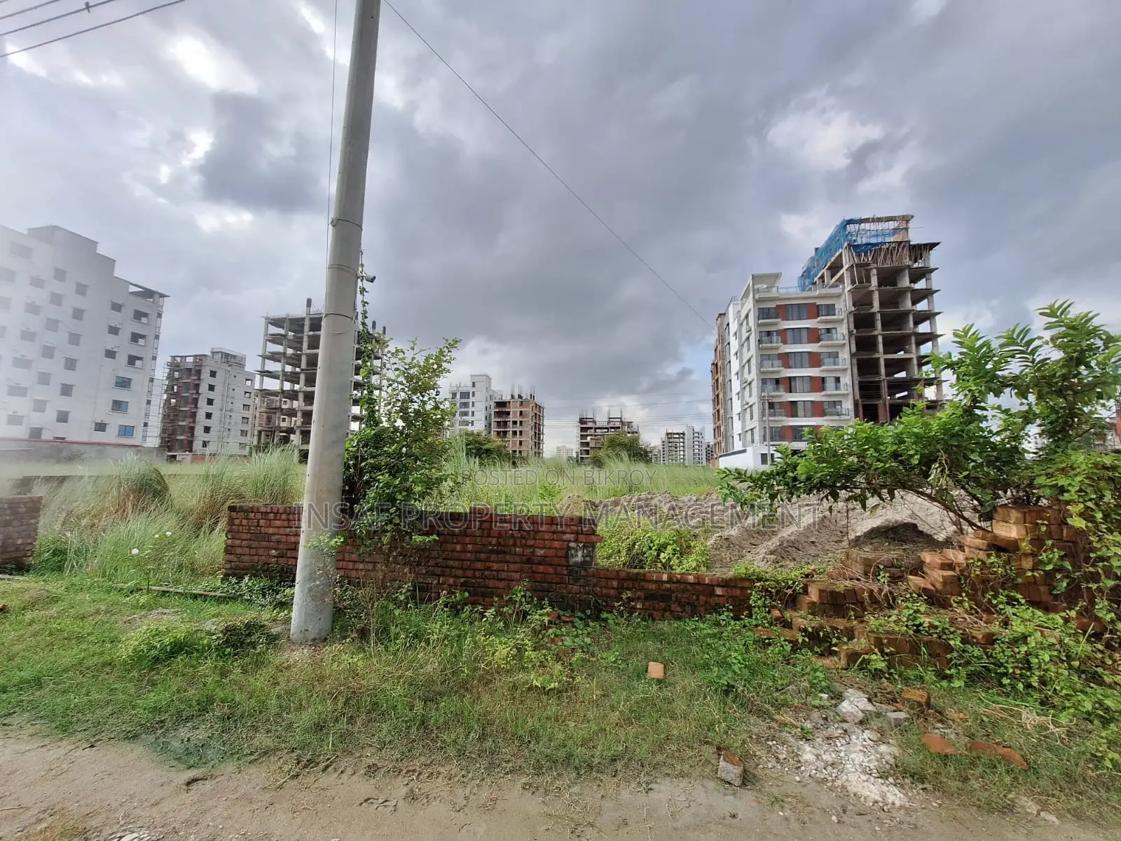 Bashundhara M Block 30 Feet Road a 10, Katha South Facing Land Sale