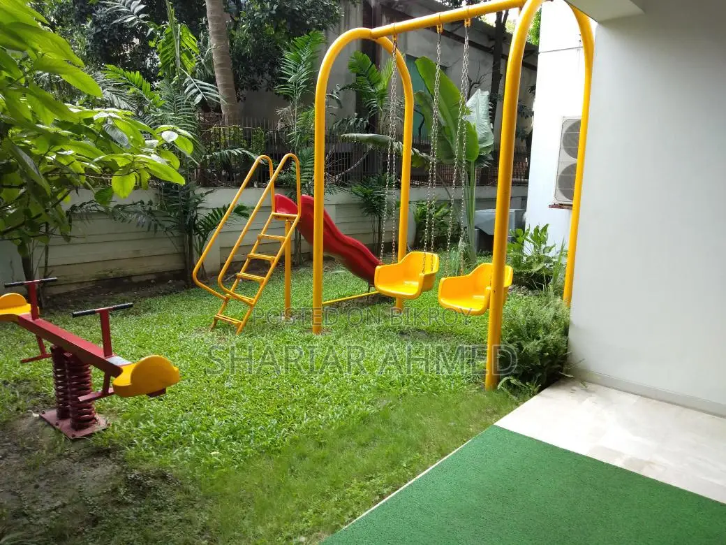 Offering You An Excellent 2950 Sq Ft Flat For Rent In Gulshan