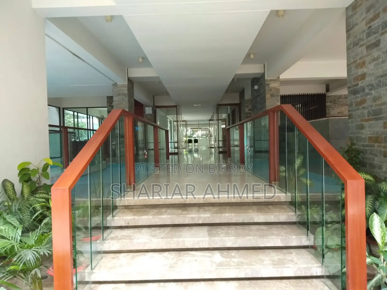 Offering You An Excellent 2950 Sq Ft Flat For Rent In Gulshan