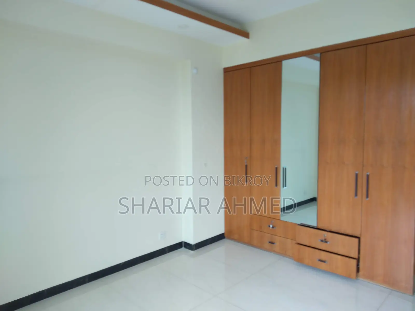 Offering You An Excellent 2950 Sq Ft Flat For Rent In Gulshan