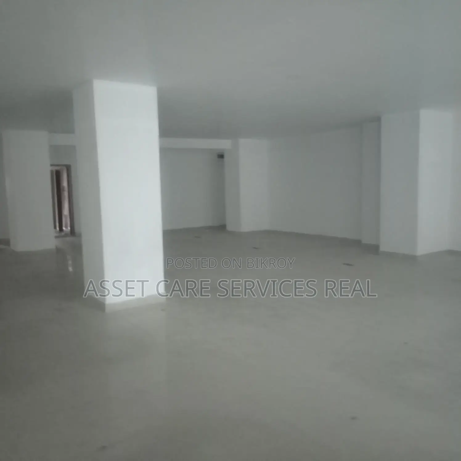 5135 Sqf Commercial Speech Rent @ Gulshan Avenue.