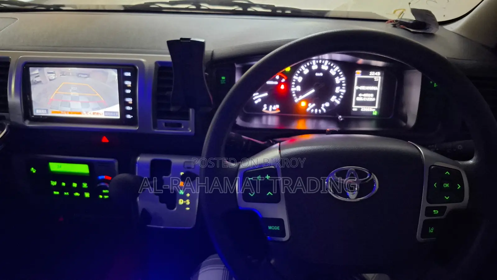 Toyota Hiace SUPER GL MODELLISTA 2022