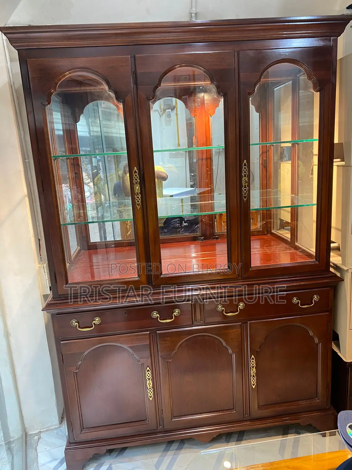 Drexel Heritage Lighted Pecan China Cabinet