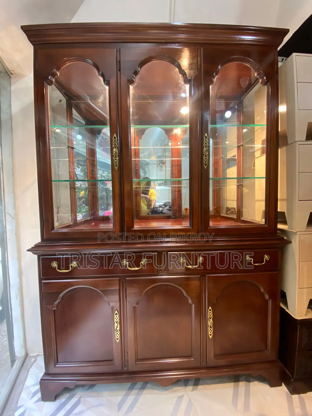 Drexel Heritage Lighted Pecan China Cabinet