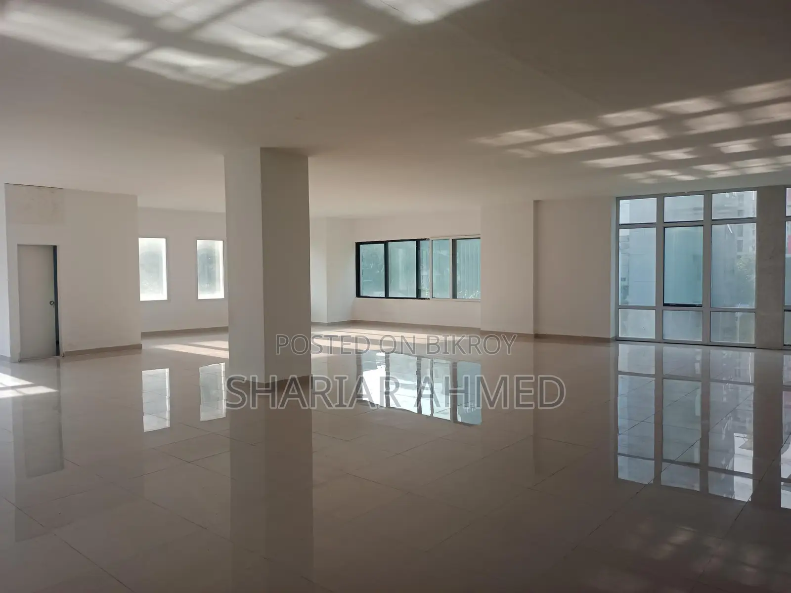 5500 SQFT COMMERCIAL SPACE FOR RENT GULSHAN AVENUE