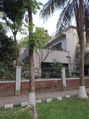 5 Katha land plot for sale on Banani Road 27