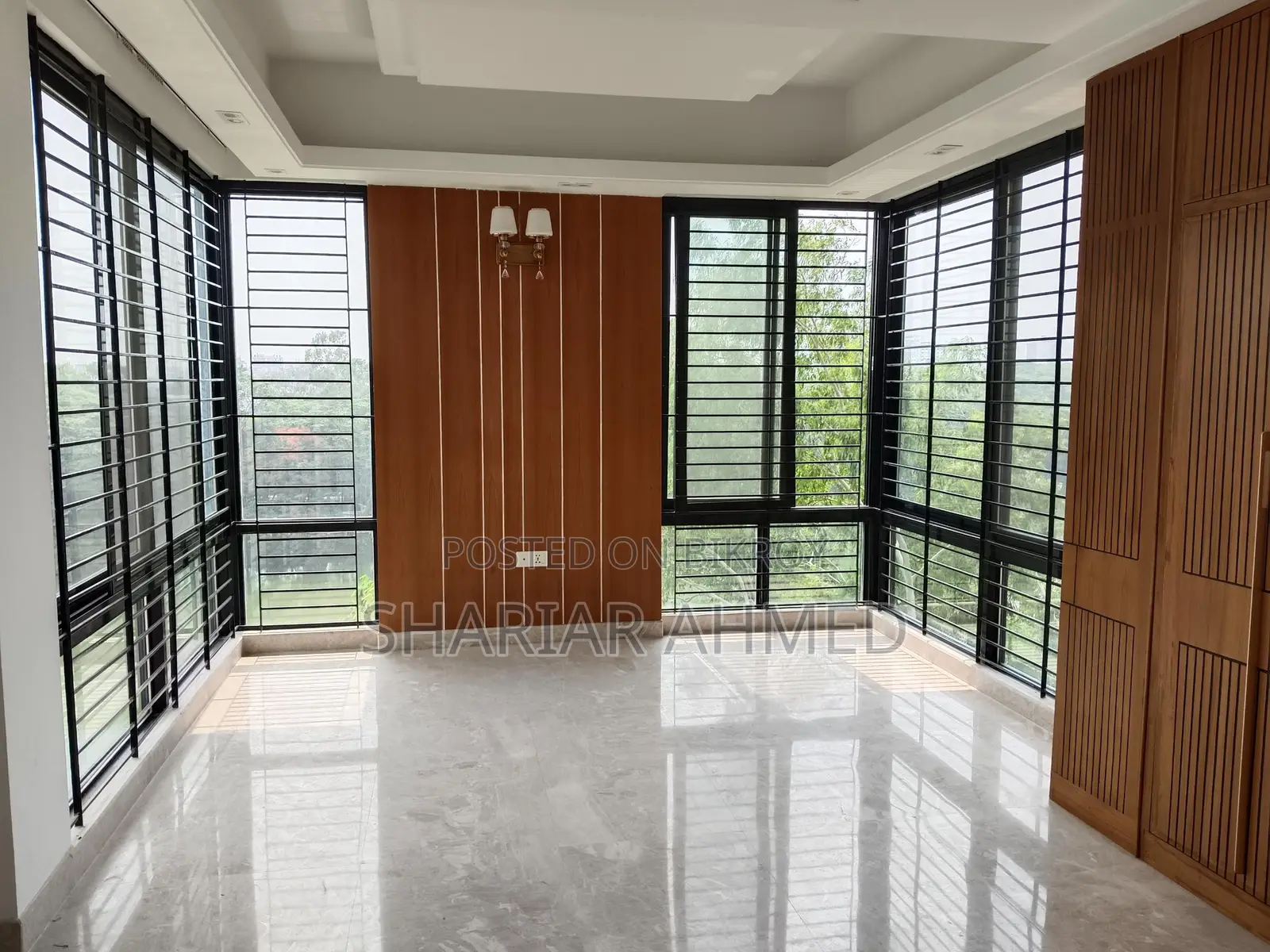 গুলশান-২ এ ৩৬০০ বর্গফুটের ৪ বেডরুমের সেমি-ফার্নিশড অ্যাপার্টমেন্ট ভাড়া হবে (জিম/সুইমিং পুলসহ)