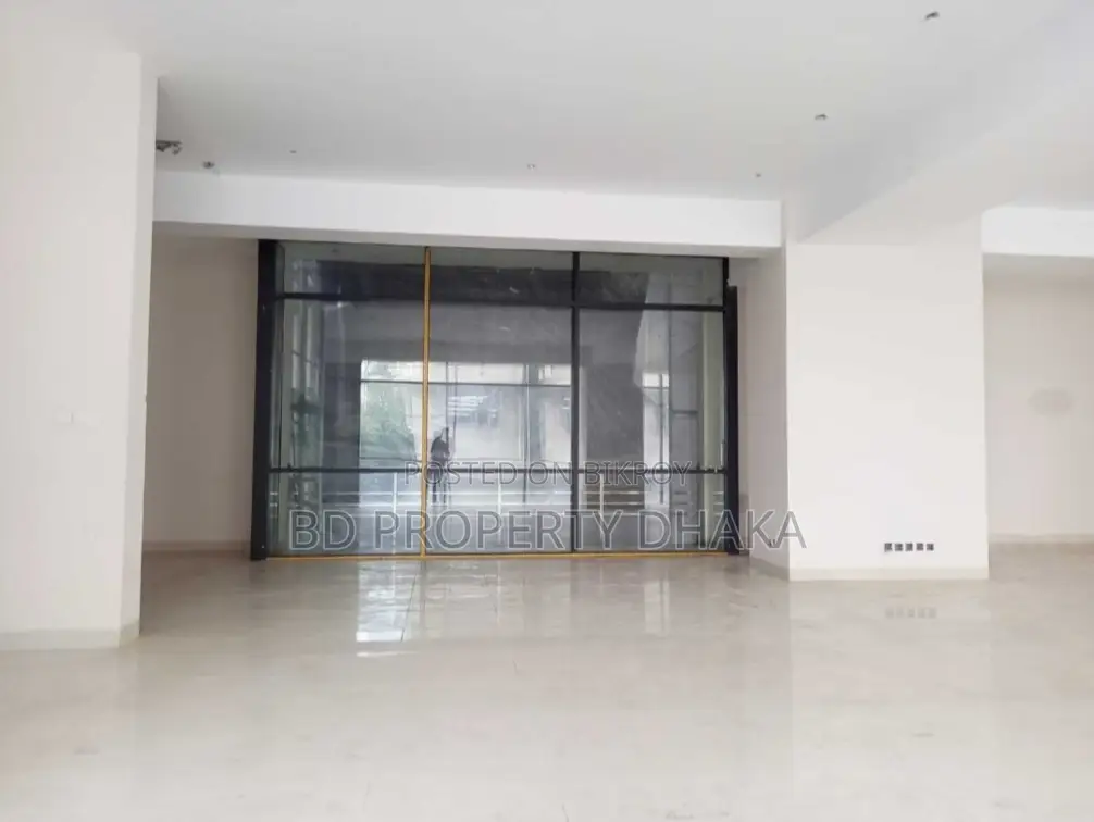 1350 Sqft Ground Floor Shop /restaurant Rent in Banani