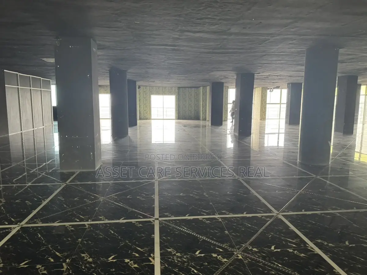 Exclusive Open Commercial Office space Rent Gulshan Avenue