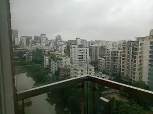 Lake view semi furnish apt available in Gulshan 2 North side
