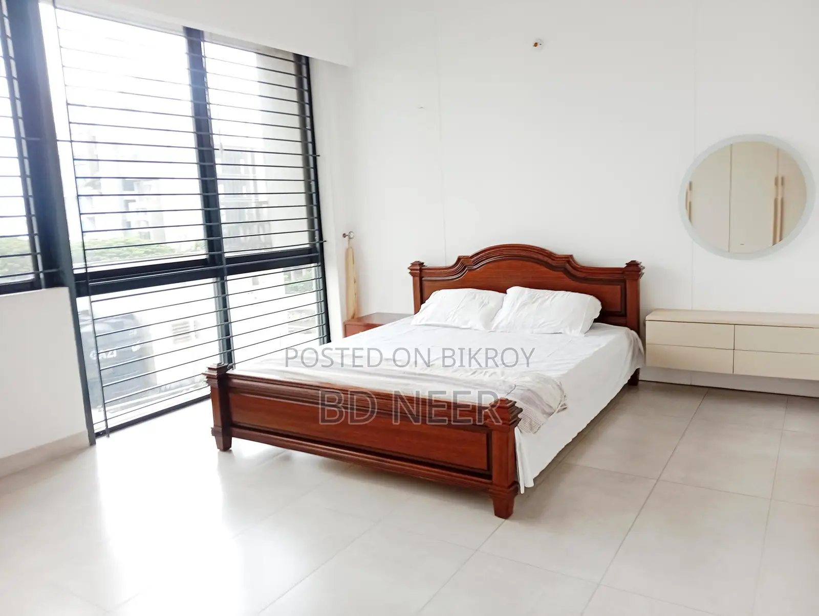 A comfortable Modern decorated 3 Bedroom Flat for Rent at Gulshan -2