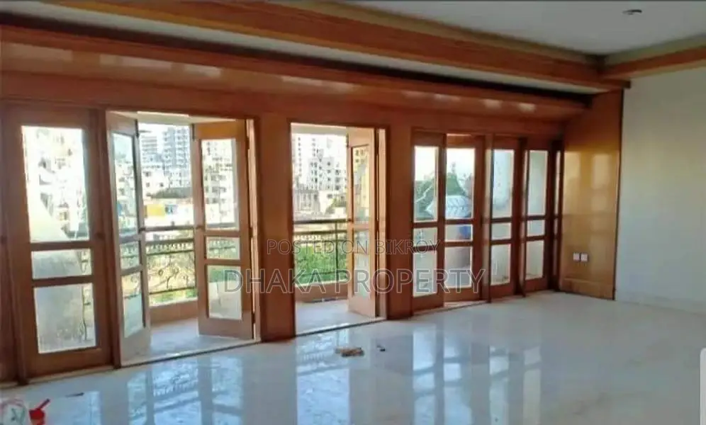 5-Beds Lake View (4200-Sqft) Apartment Rent in Gulshan -2