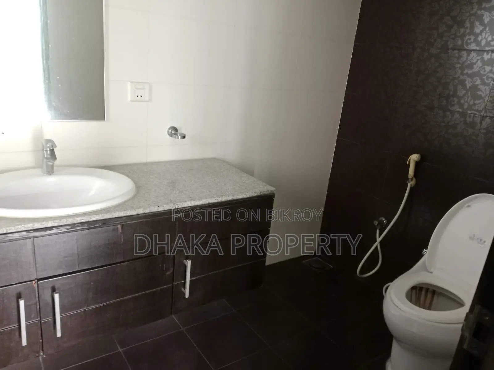 (3200-Sqft) 3-Beds Modern Apartment Rent in Gulshan North
