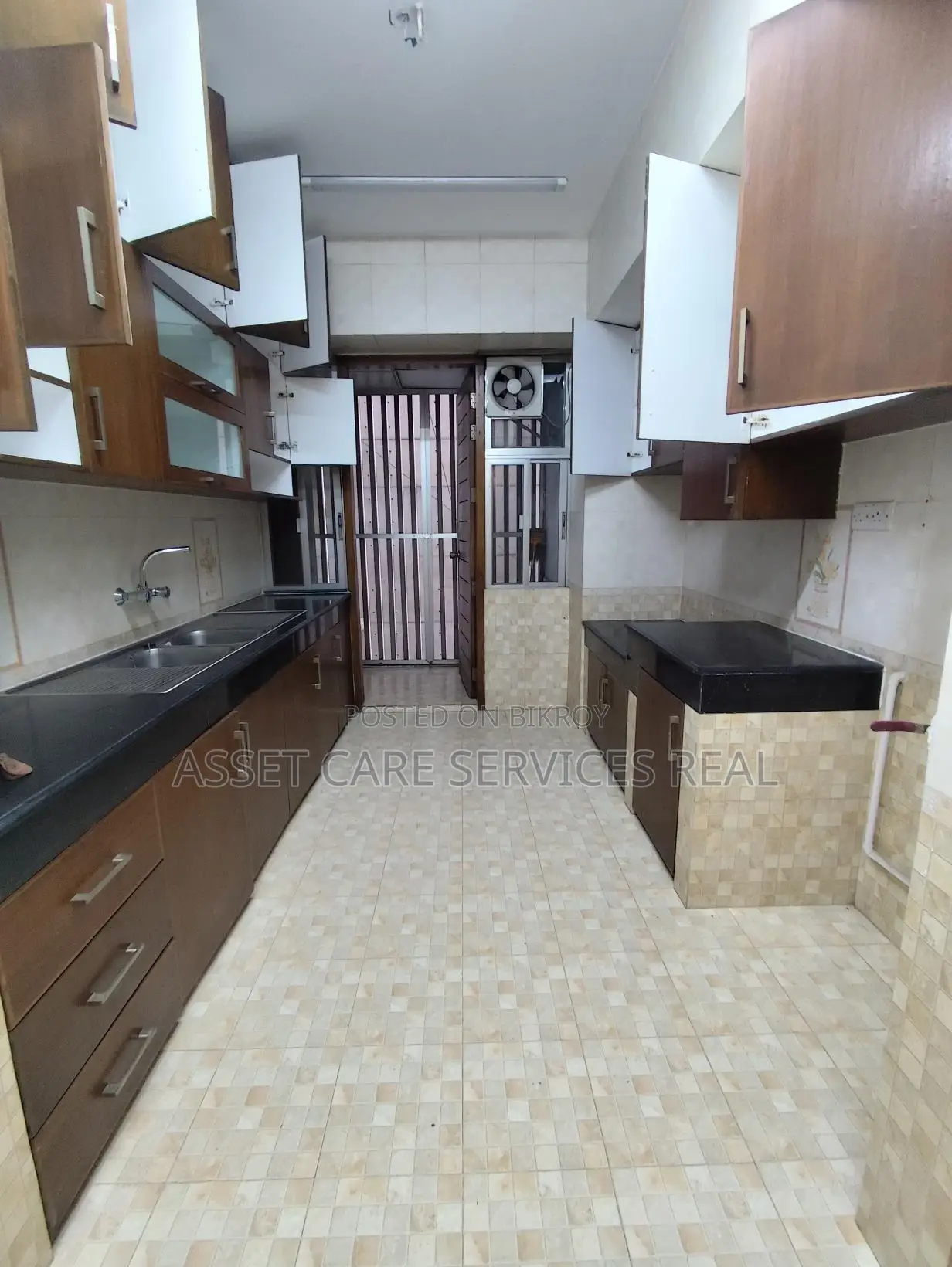 4-Bedroom Unfurnished Exclusive Apartment for Rent in Baridhara Diplomatic Zone