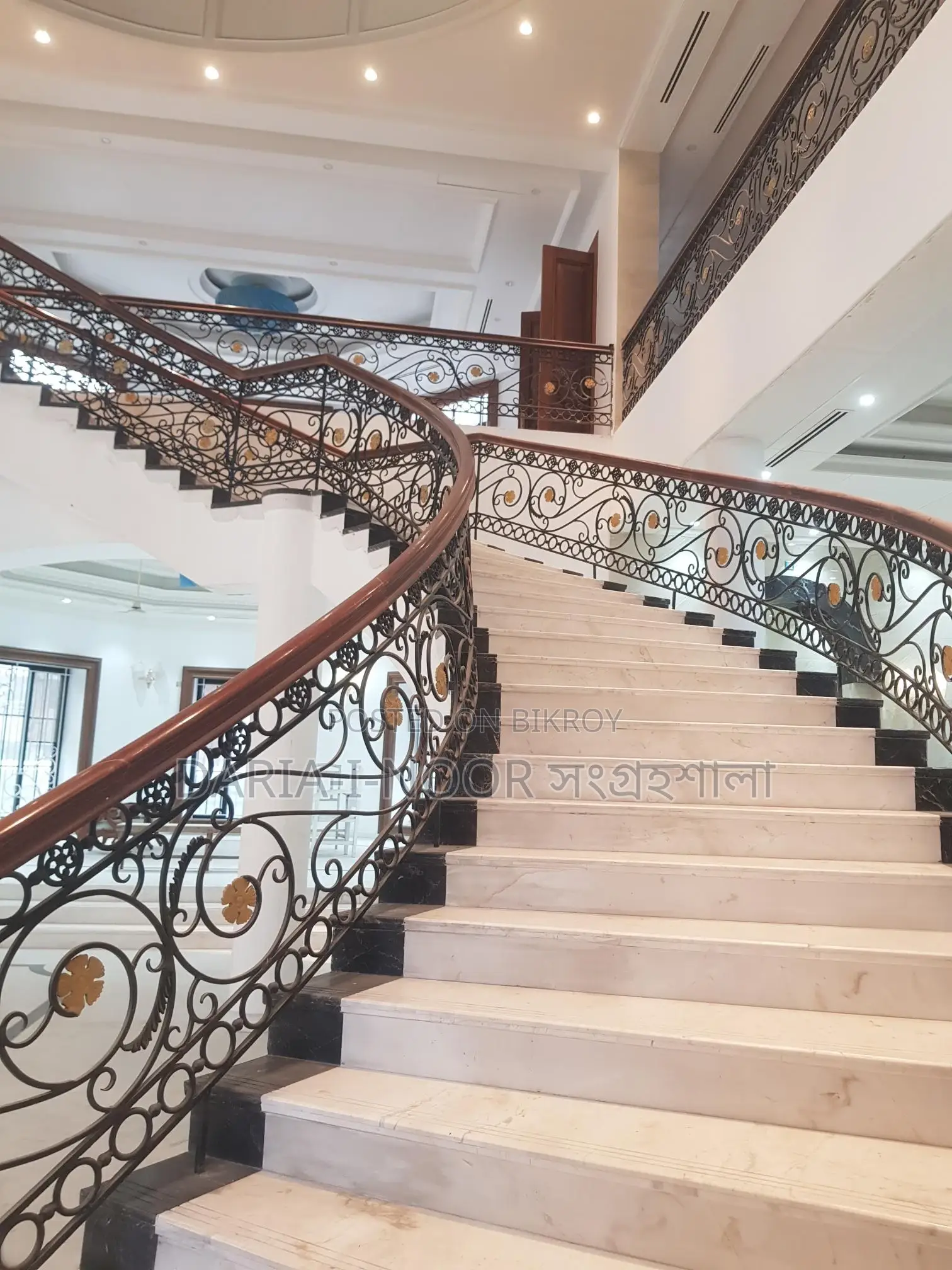 South-facing Four-plex Royal Palace on 31 Katha Land in Bashundhara for Sale