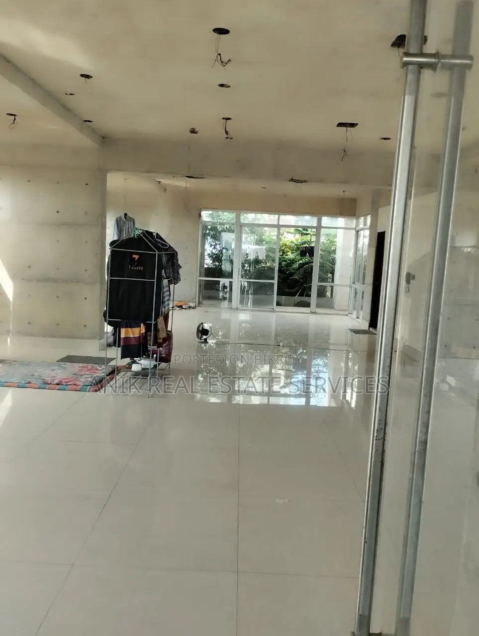 Commarcial 2450 Sft Office Space Rent At Banani