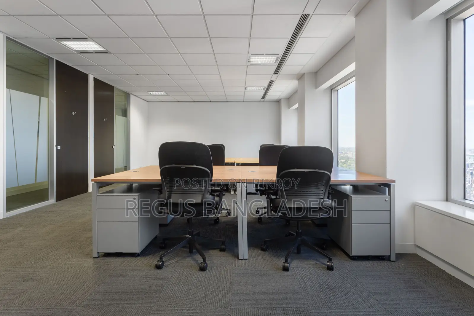 Serviced Office with Meeting Rooms
