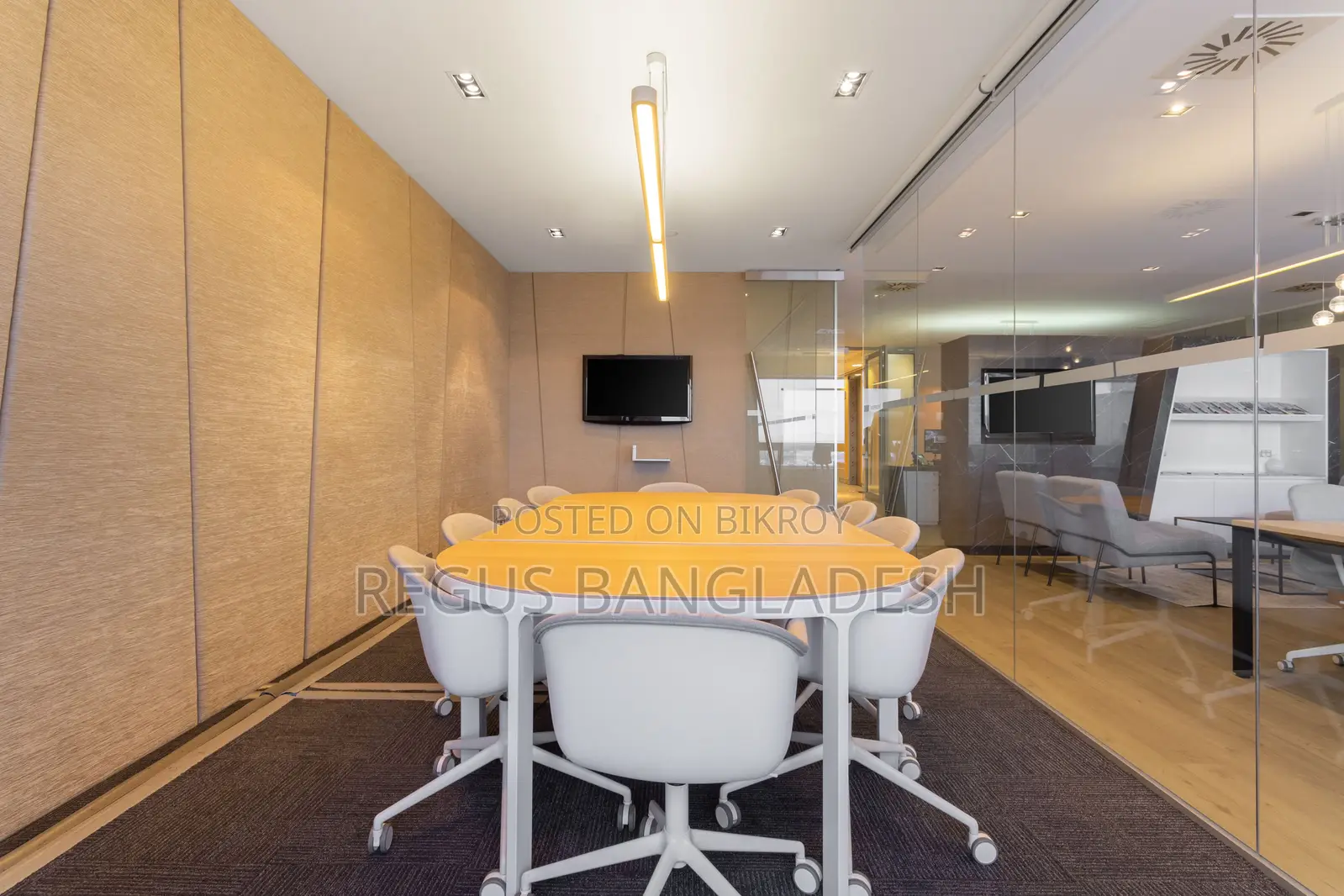 Serviced Office with Meeting Rooms