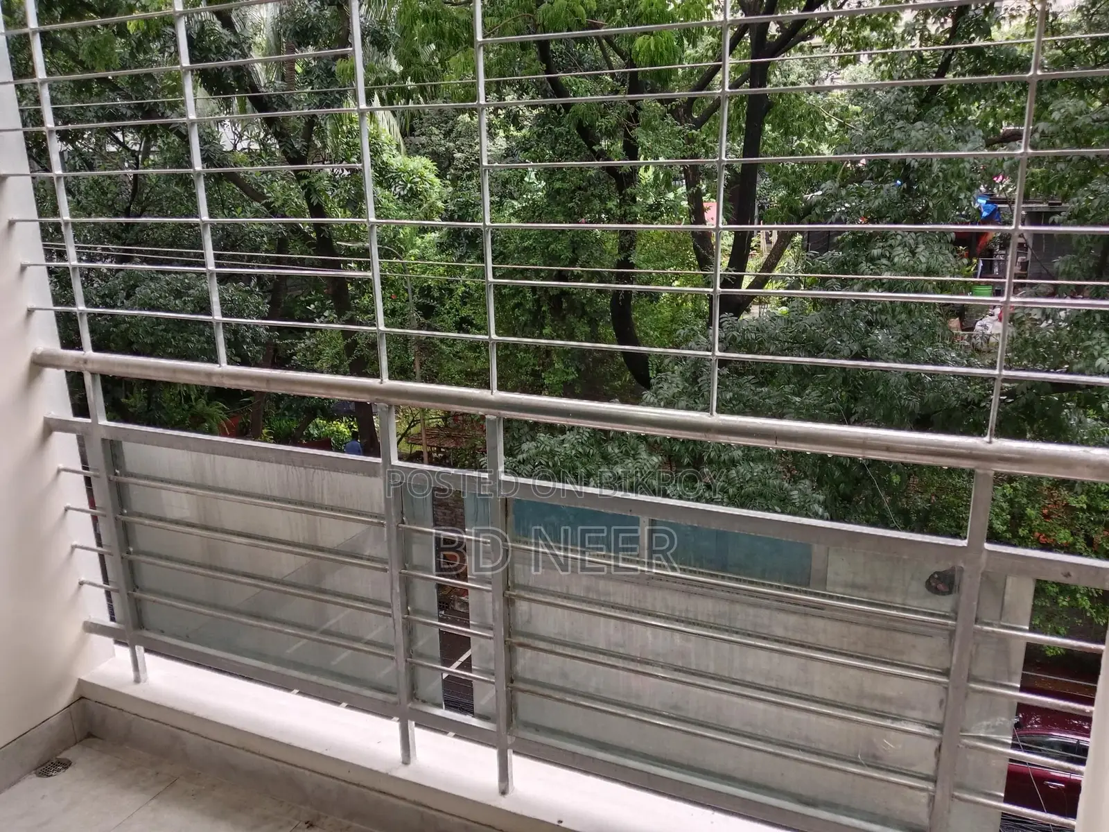Well semi furnish 4 Bed room apt available in Gulshan 2