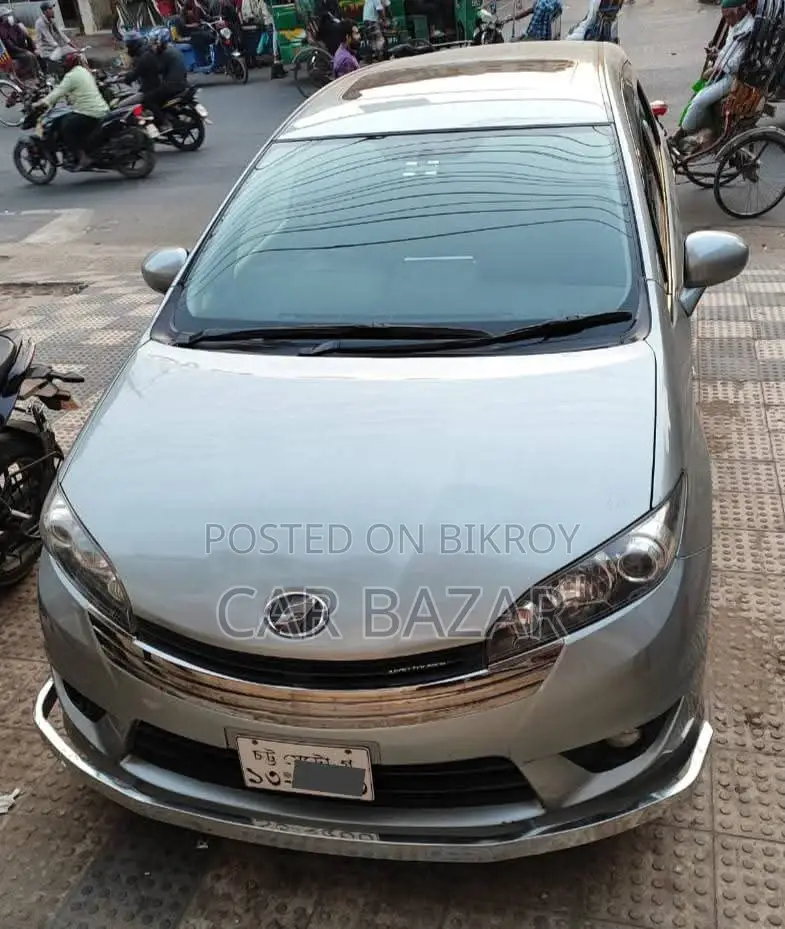 Toyota Wish 7-Seater Sunroof S 2010