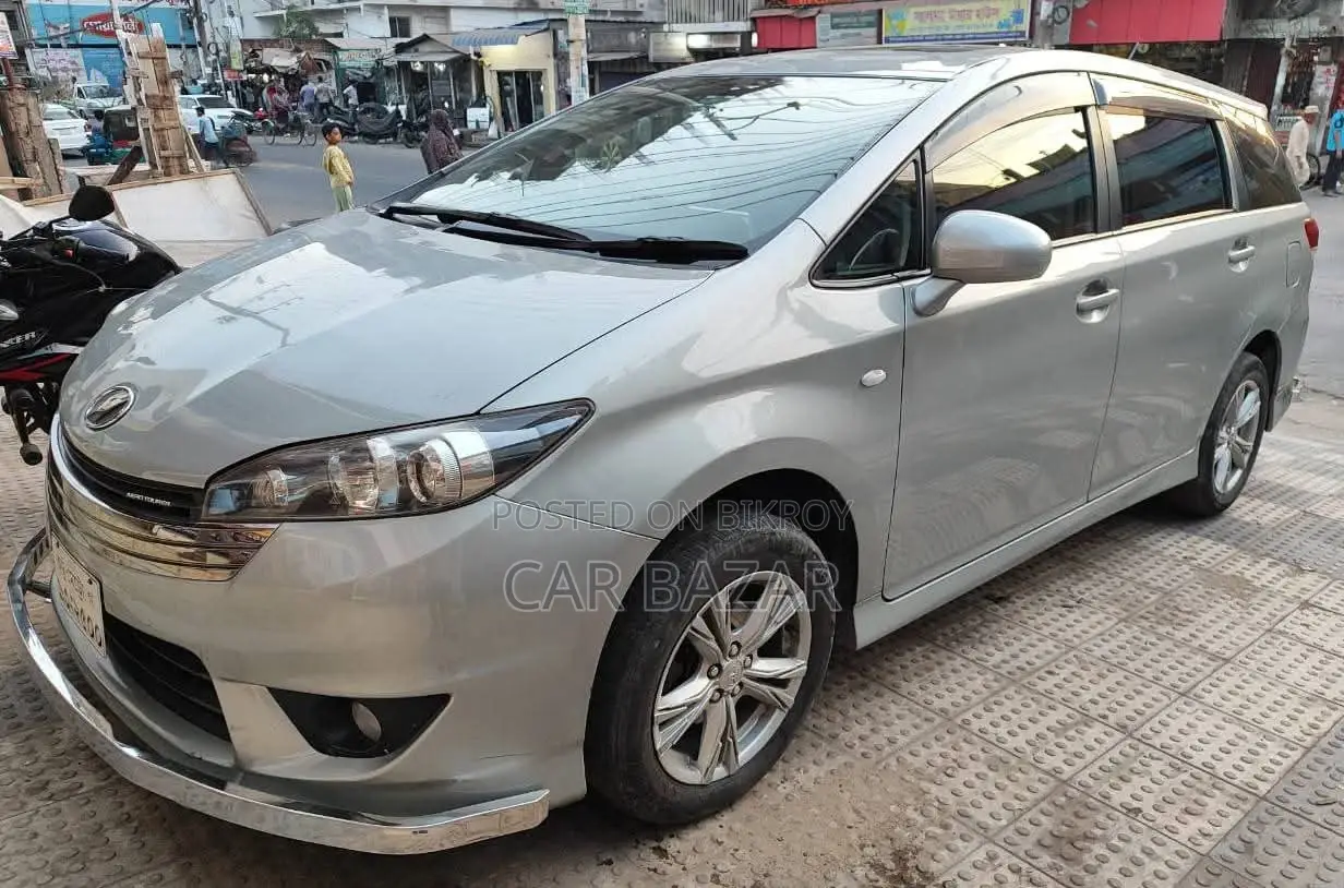 Toyota Wish 7-Seater Sunroof S 2010