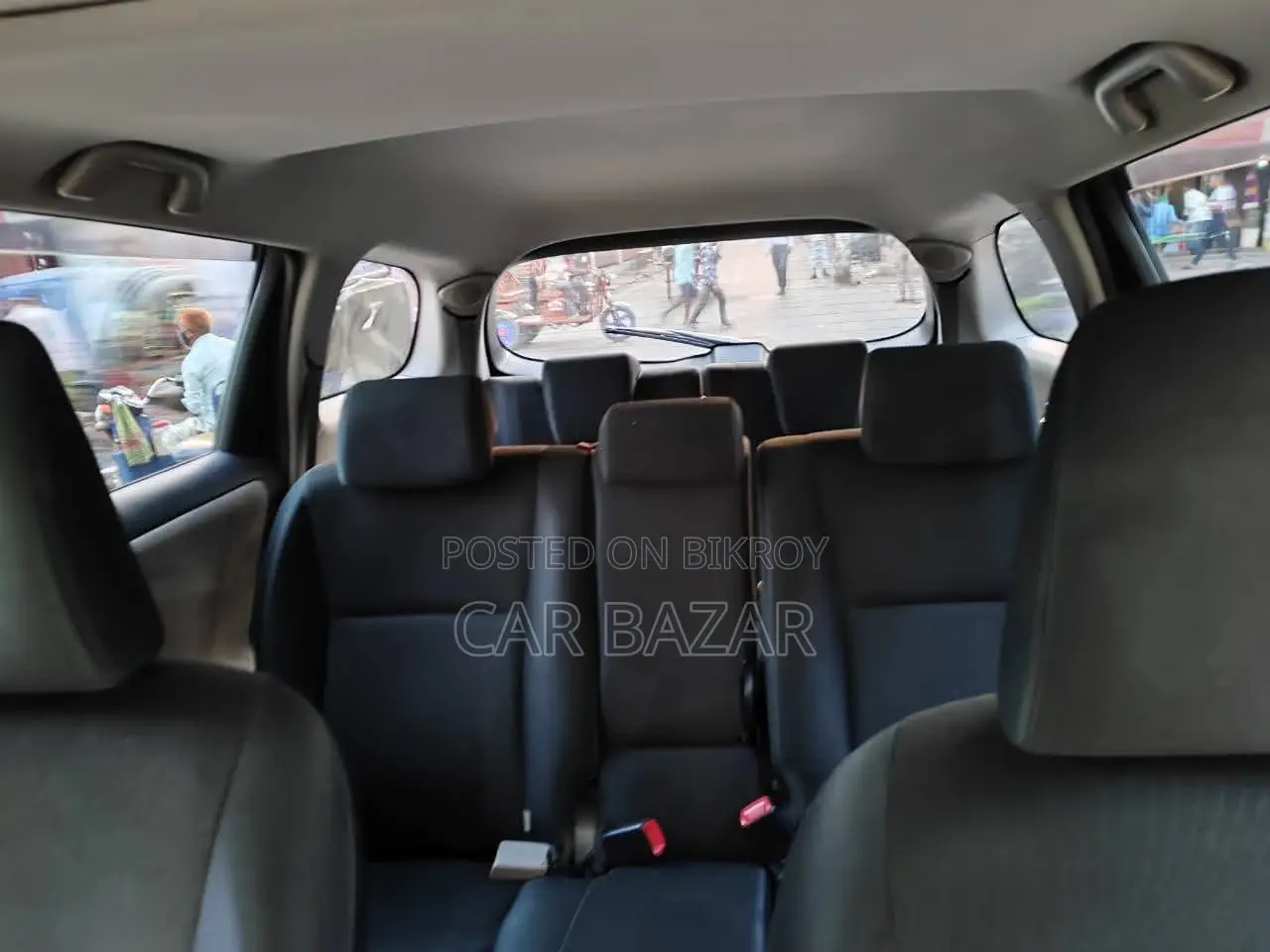Toyota Wish 7-Seater Sunroof S 2010