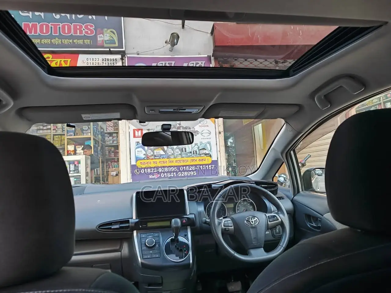 Toyota Wish 7-Seater Sunroof S 2010