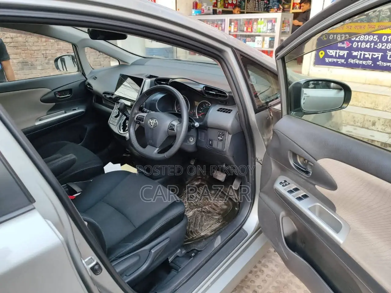 Toyota Wish 7-Seater Sunroof S 2010