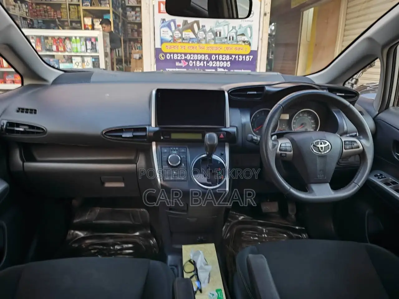 Toyota Wish 7-Seater Sunroof S 2010